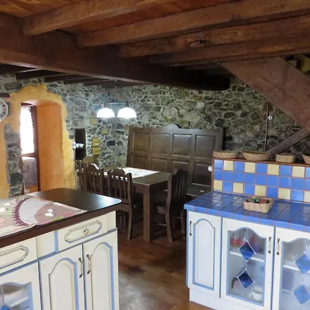 Casa Pumarin * 프라비아